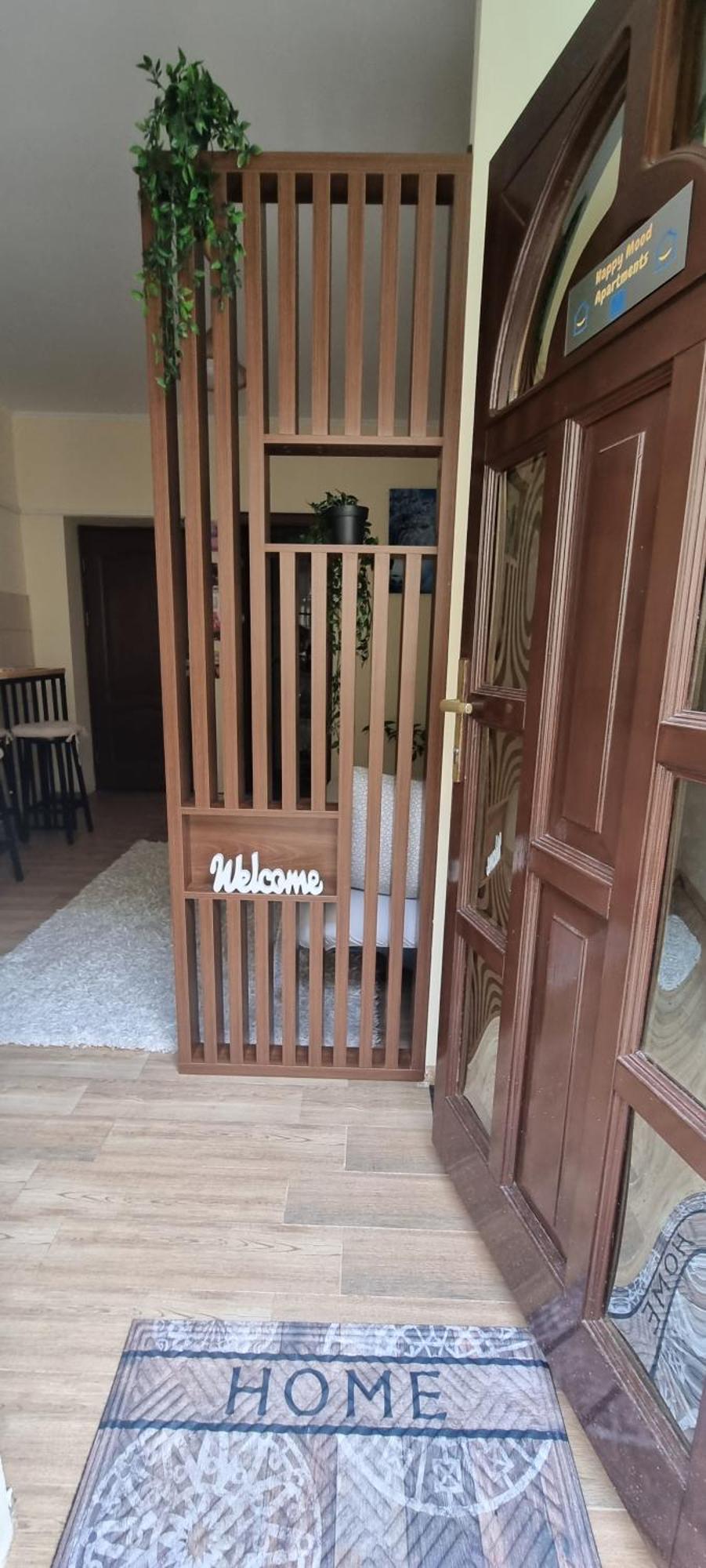 Happy Mood Apartment 5 Brasov Bilik gambar